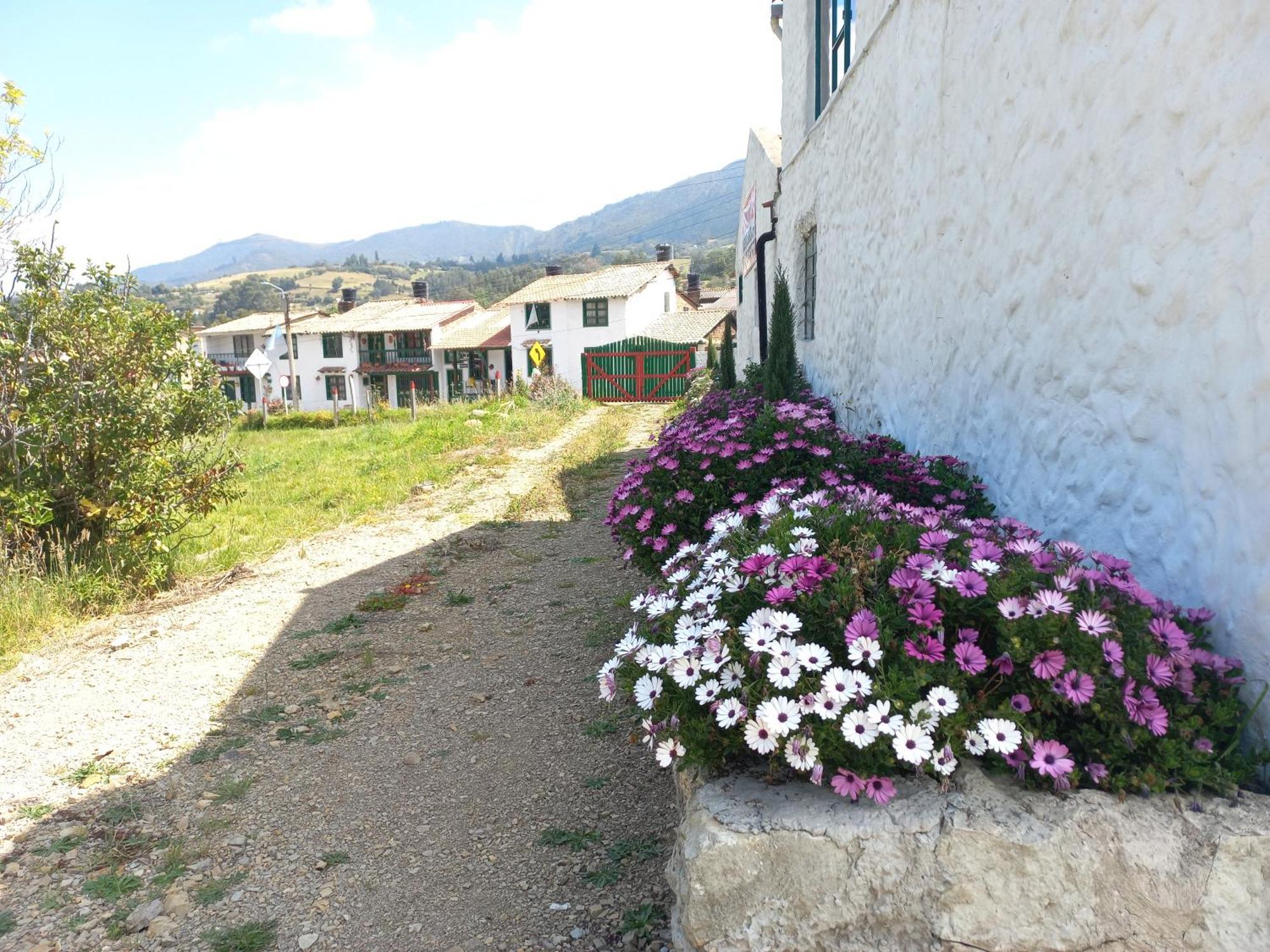 Hospedaje Y Camping Del Rio Monguí Eksteriør bilde